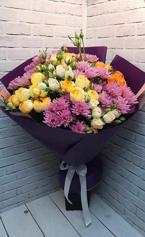 Букет цветов из: Хризантемы и Розы в Вахруши