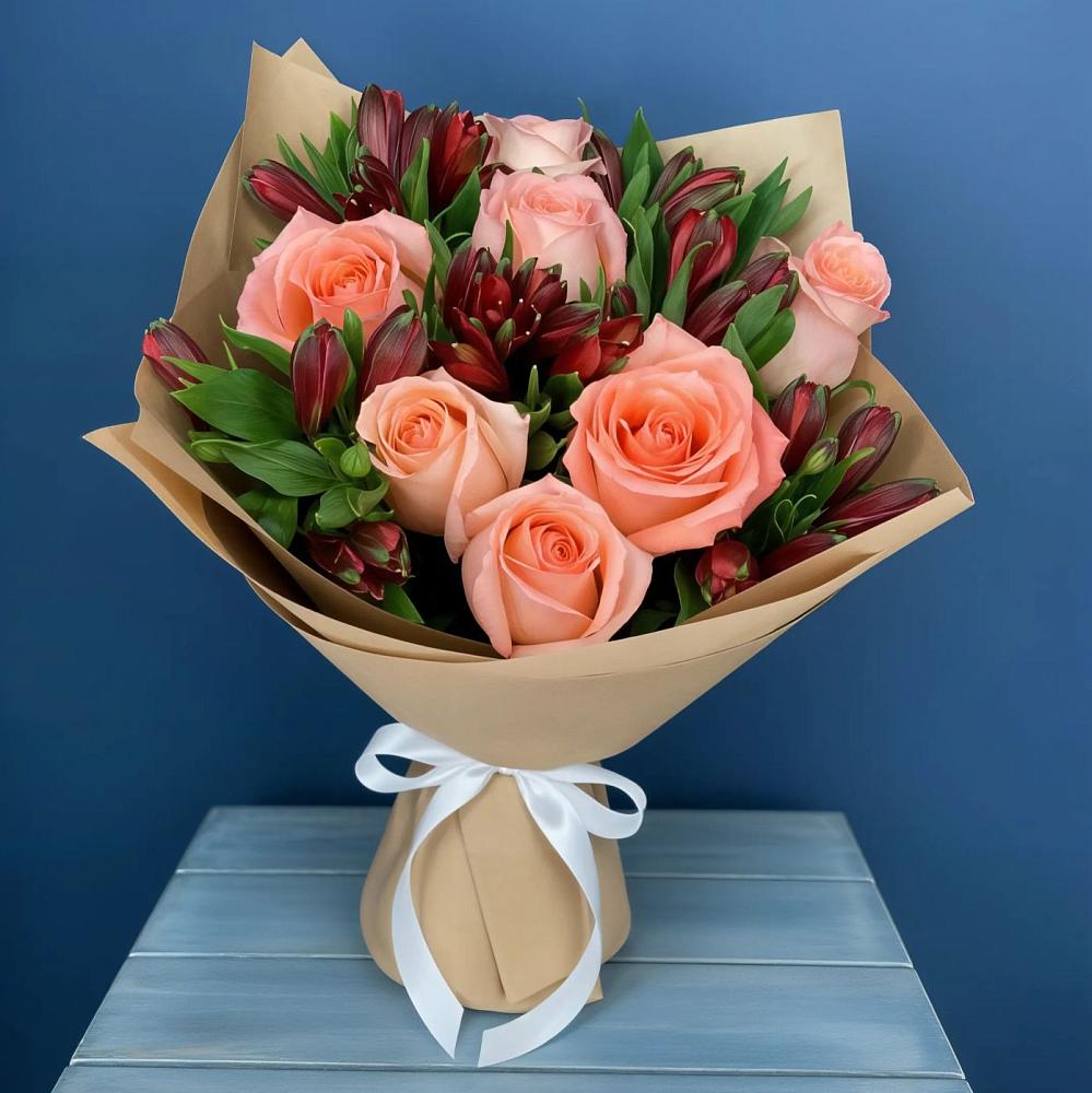 Букет цветов из: Розы и Альстромерии в Вахруши