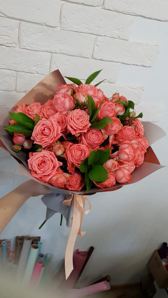 Букет цветов из: Розы в Вахруши