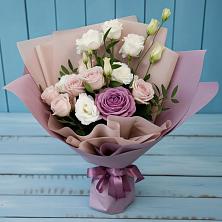 Букет цветов из:  Розы и Лизиантусы в Вахруши