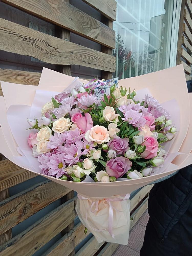 Букет цветов из: Розы и Хризантемы в Вахруши