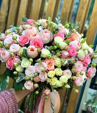 Букет цветов из:  Розы #REPLACE_PRED# Вахруши