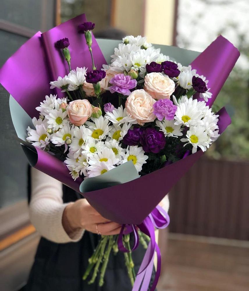 Букет цветов из: Хризантемы, Гвоздики и Розы в Вахруши