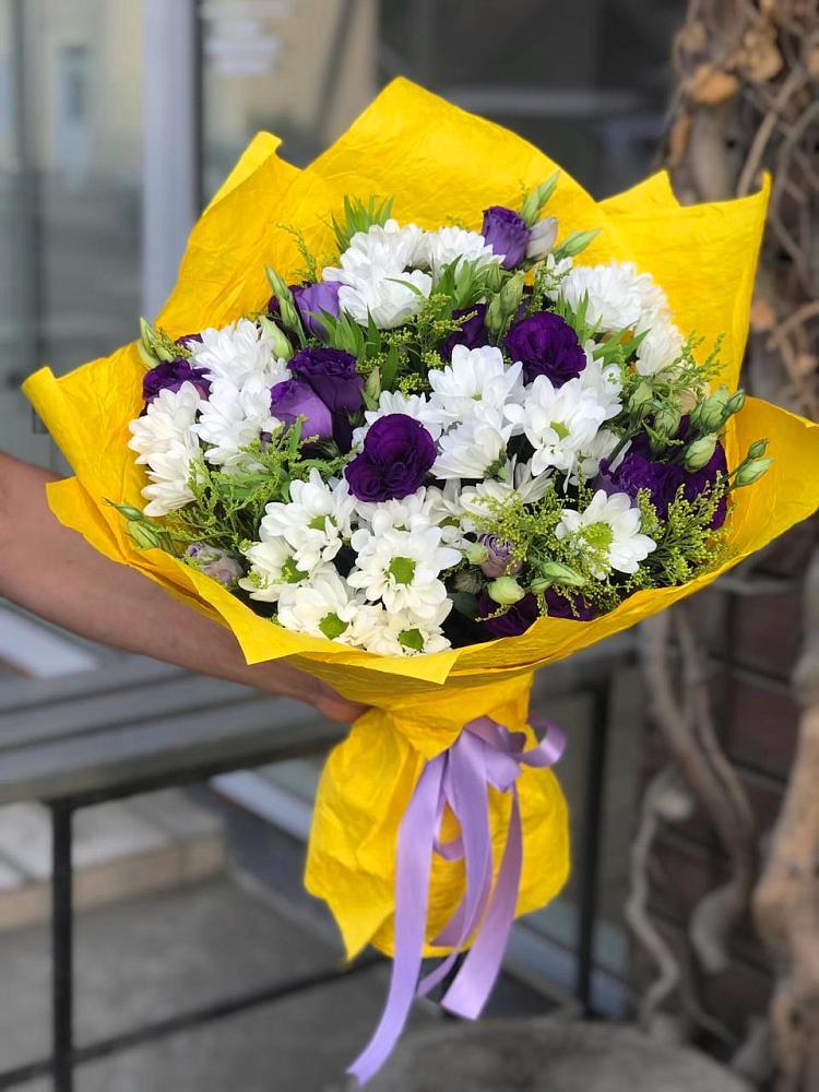 Букет цветов из: Ирисы, Хризантемы и Ромашки в Вахруши