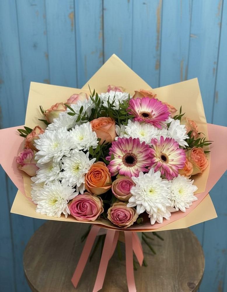 Букет цветов из: Розы, Герберы и Хризантемы в Вахруши