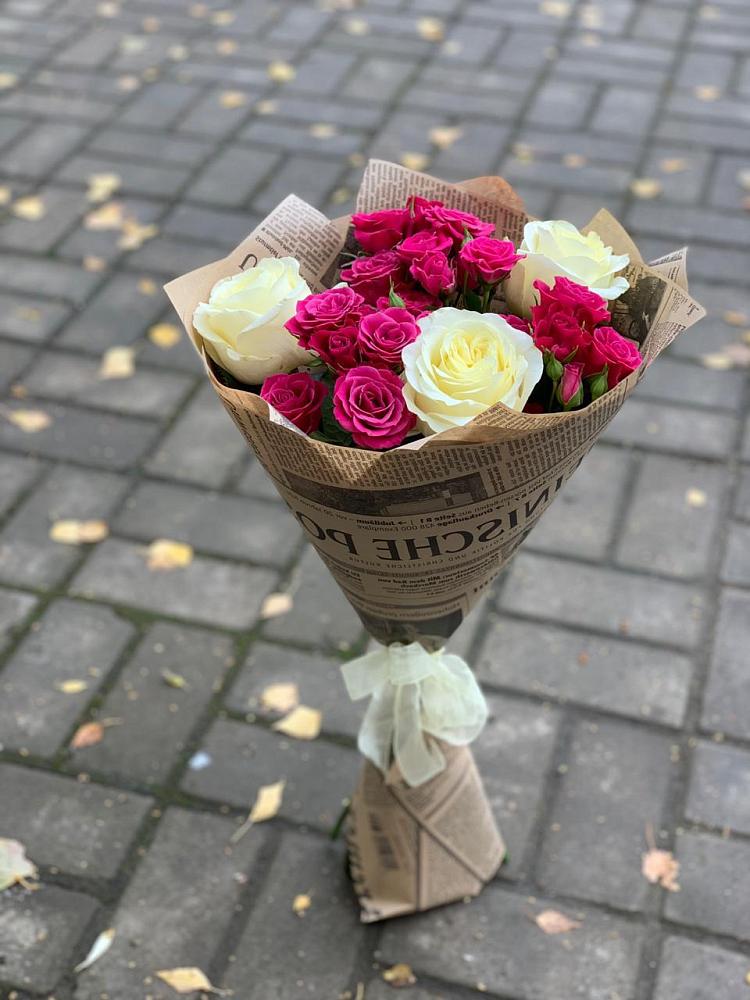 Букет цветов из: Розы в Вахруши