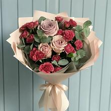 Букет цветов из:  Гвоздики и Розы в Вахруши
