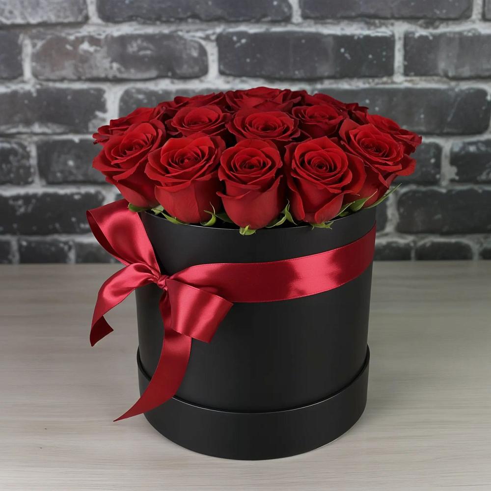 Цветочная композиция из Розы в шляпной коробке в Вахруши