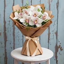 Букет цветов из:  Орхидеи и Розы в Вахруши